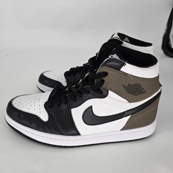 AIR JORDAN RETRO 1 OG HIGH DARK MOCHA Multicolor shoes 10 mens - Picture 2 of 11